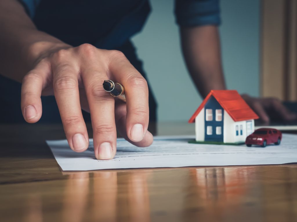 A gestão de sinistros é o conjunto de ações realizadas para acompanhar, controlar e solucionar ocorrências cobertas por apólices de seguros.