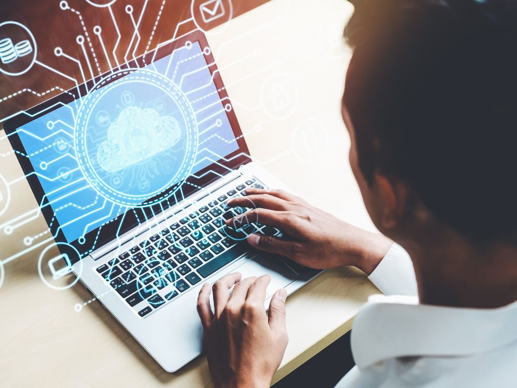 O armazenamento de dados na nuvem é um modelo onde informações são salvas em servidores remotos mantidos por empresas especializadas, acessíveis através da internet. 