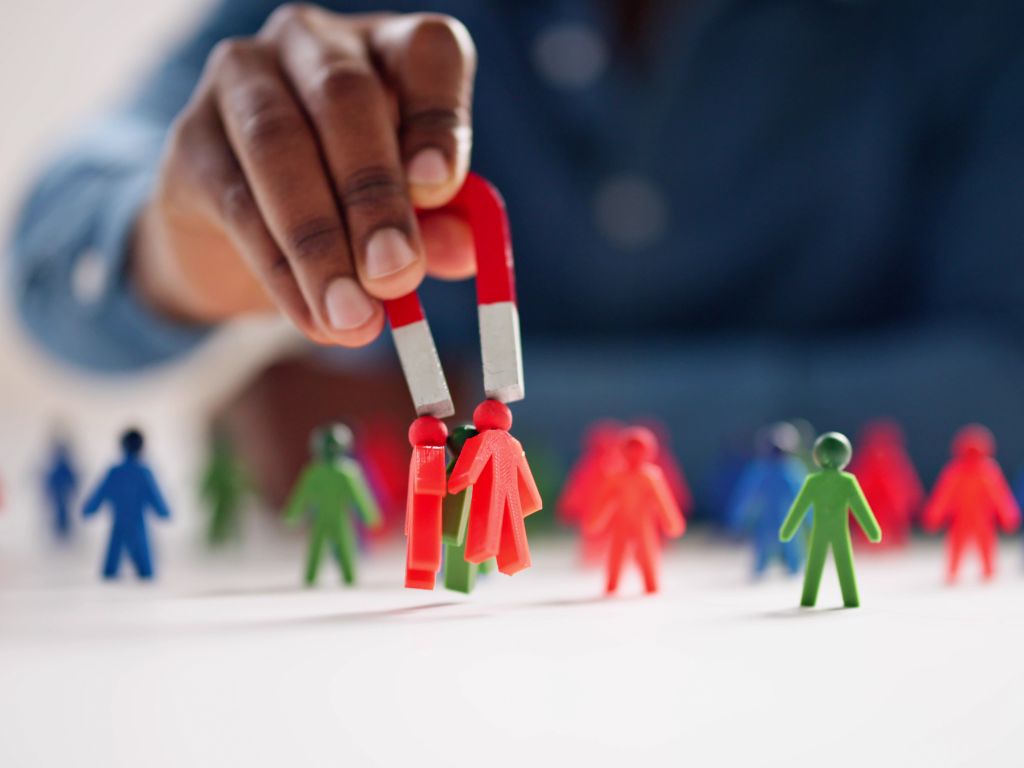 Descubra 15 estratégias gratuitas e comprovadas para gerar leads para corretores de seguros de maneira qualificada e que ajudem a empresa