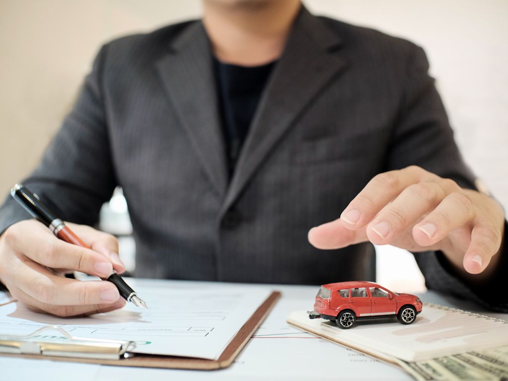 Veja neste conteúdo qual a importância dos nomes para corretoras de seguros e como esse é um passo importante para o início da carreira.
